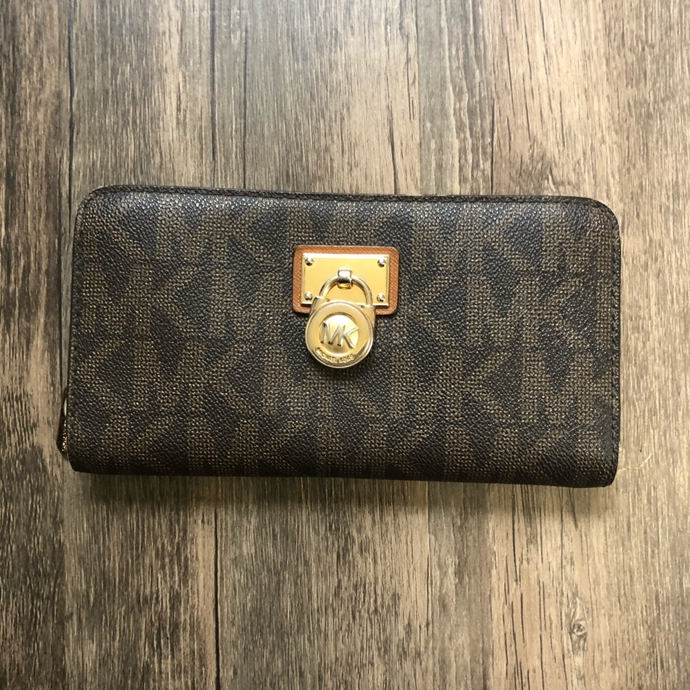 Michael Kors Monogram Zip Wallet